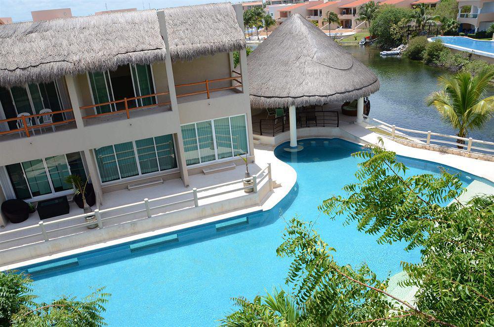 Coral Maya Stay Suites Puerto Aventuras Esterno foto